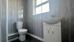 Photo 16- click for photo gallery